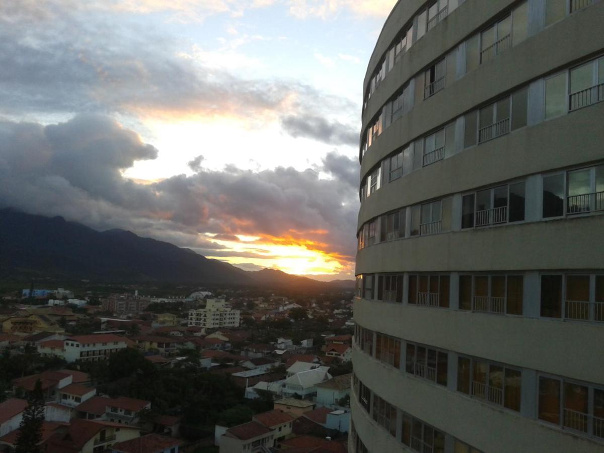 Apto Frente Ao Mar Peruíbe Exterior foto